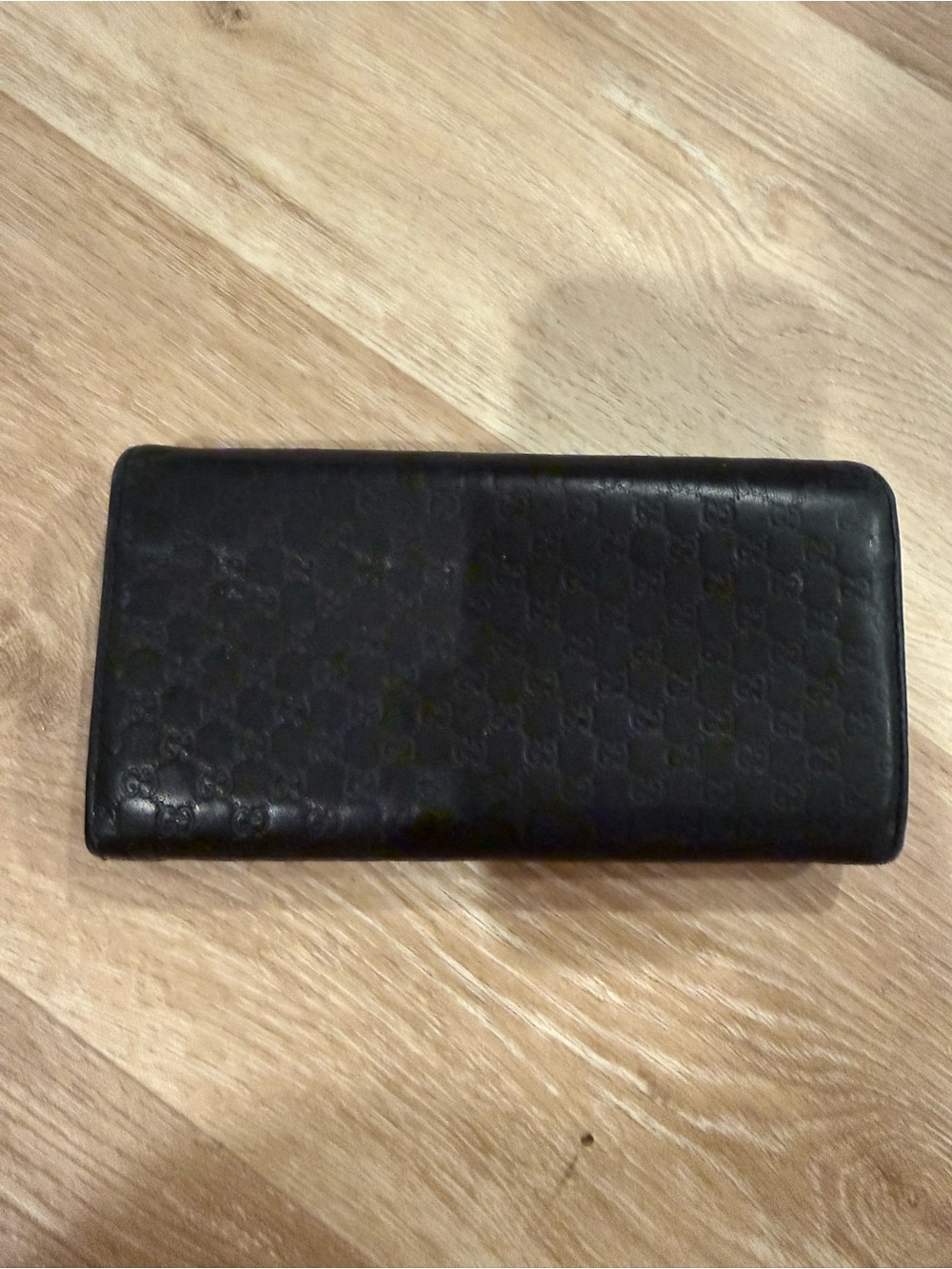 Gucci Black GG Embossed Leather Continental Wallet with Gold Accent - Picture 5 of 6
